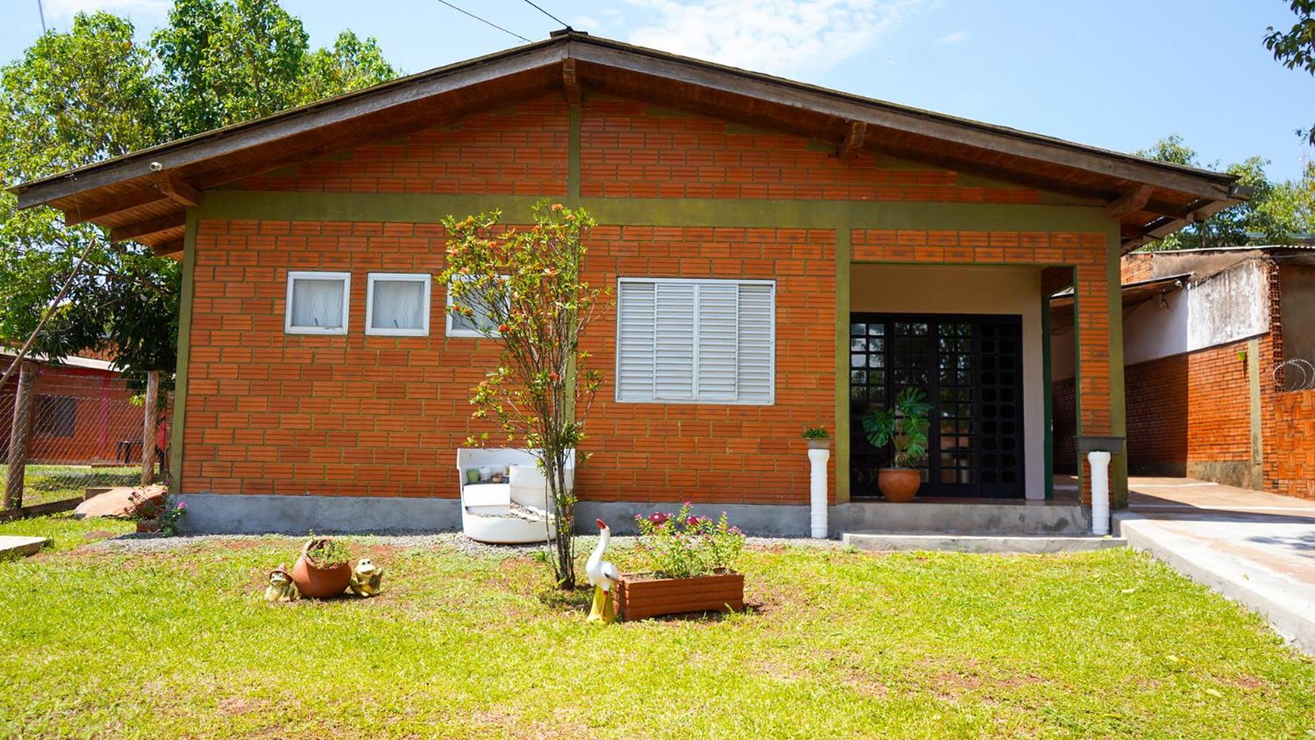 Iguazu Alojamiento "La Casa" Villa Puerto Iguazu Room photo